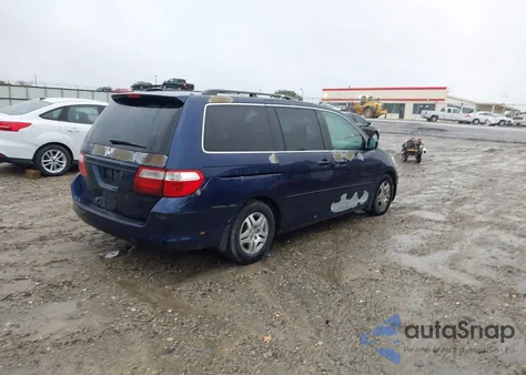 2005 Honda Odyssey Ex-L z USA, uszkodzony, nr VIN 5FNRL38745B007494